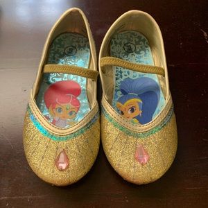 Shimmer & Shine dress shoes